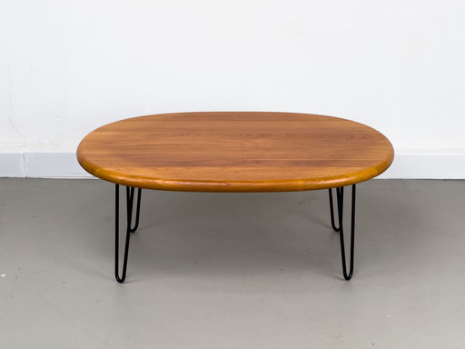 Ovale massief teakhouten salontafel van Glostrup, 1970