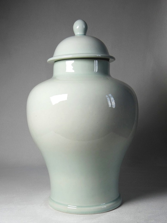 Image 1 of Grote celadon geglazuurde Chinese vaas, vintage/antiek