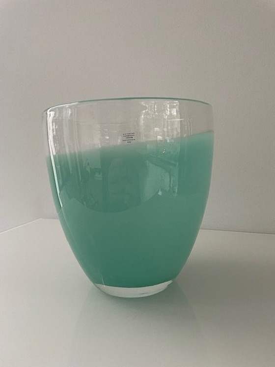 Image 1 of Mondgeblazen Glazen Vaas Met Mintgroen Dip Effect - Glaskunst