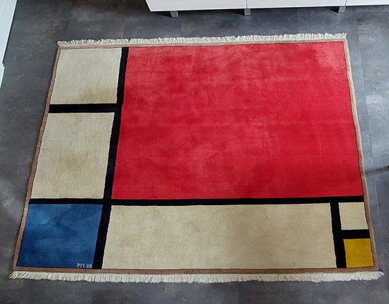 Image 1 of Perzisch Tapijt naar Piet Mondriaan , compositie in Rood, Blauw en Geel