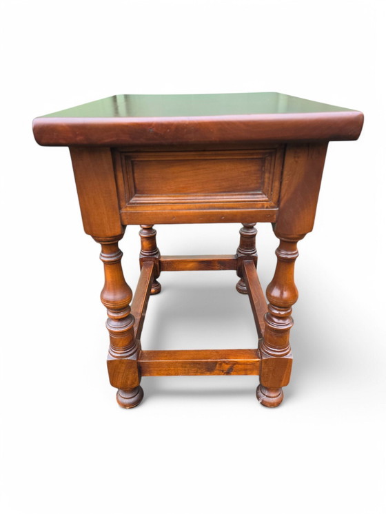 Image 1 of Vintage donker houten nachtkastje