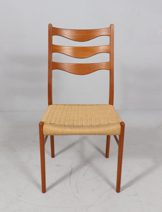 Image 1 of  Glyngøre Stolefabrik van Arne Wahl Iversen, 4 stoelen / eetkamerstoelen, teak, papierkoord, Denemarken, jaren 1960