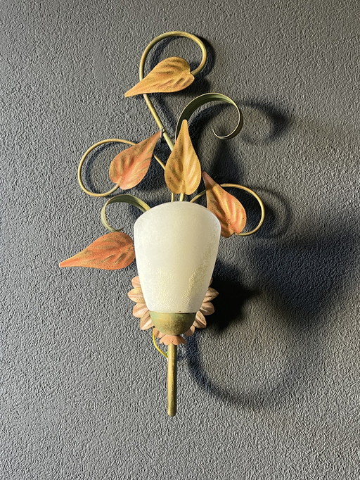 Italiaanse Wandlamp Met Bloemen En Bladeren 