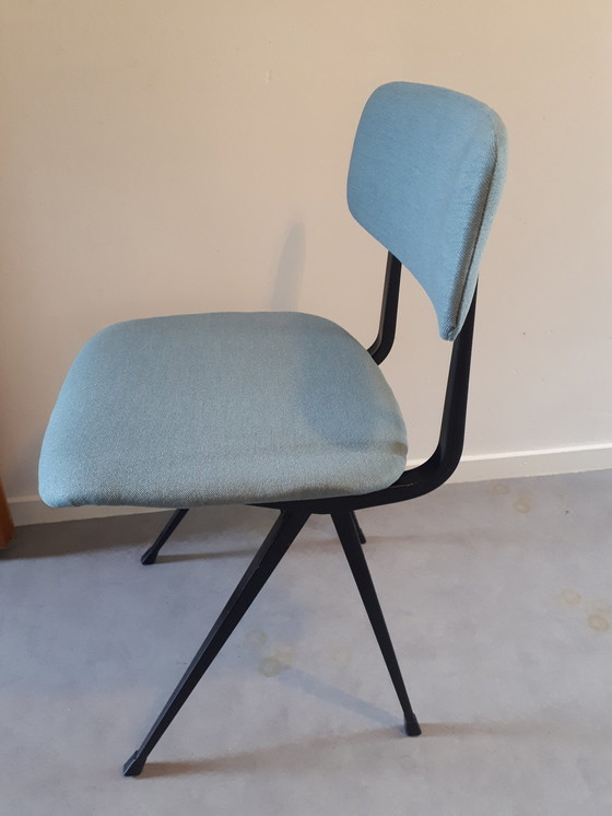 Image 1 of Friso Krame Result chair Ahrend Circel