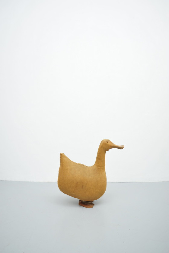 Image 1 of Vintage jute eend