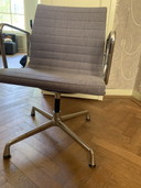 5x Vitra Eames stoelen