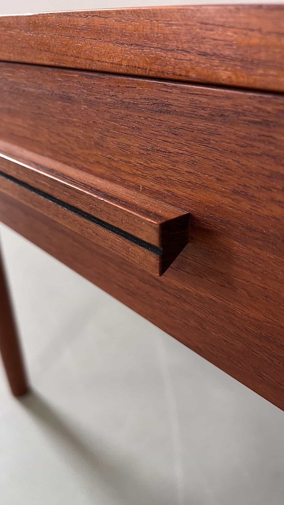 Image 1 of 2x vintage nachtkastjes