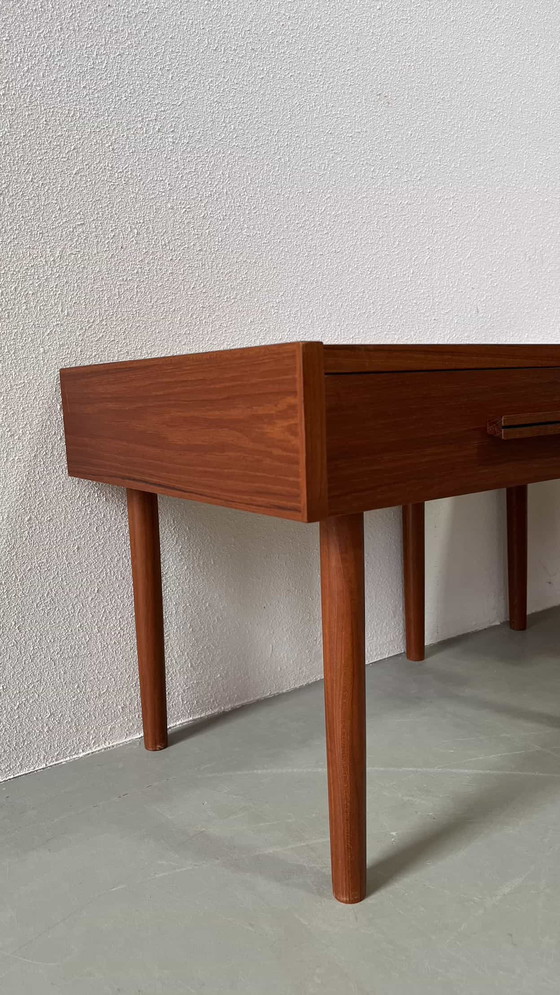 Image 1 of 2x vintage nachtkastjes