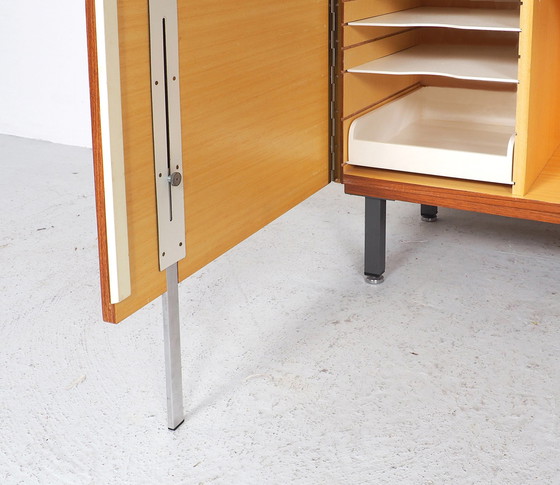 Image 1 of Vintage secretaire kast