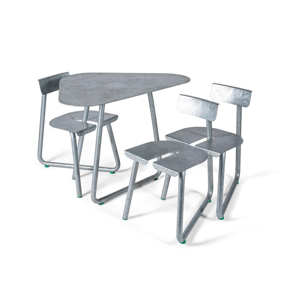 Image 1 of Tafel en 3 stoelen, Ontwerp Atelier Serruys 2022