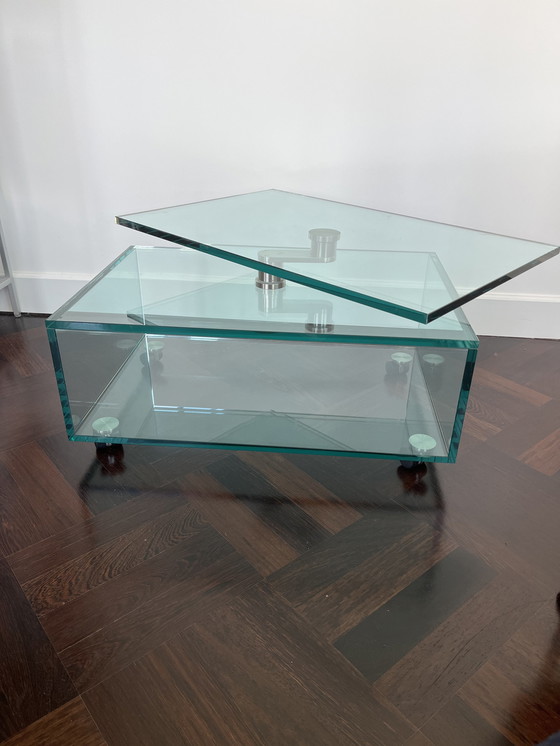 Image 1 of Design tv tafel