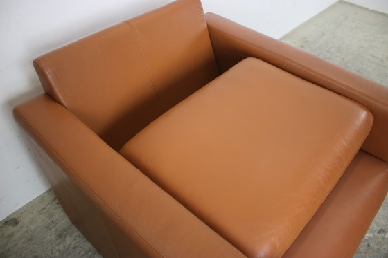 Image 1 of Cor Conseta fauteuil & kruk eenzitter design leer zadelbruin