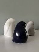 Vitra resting bird small blauw