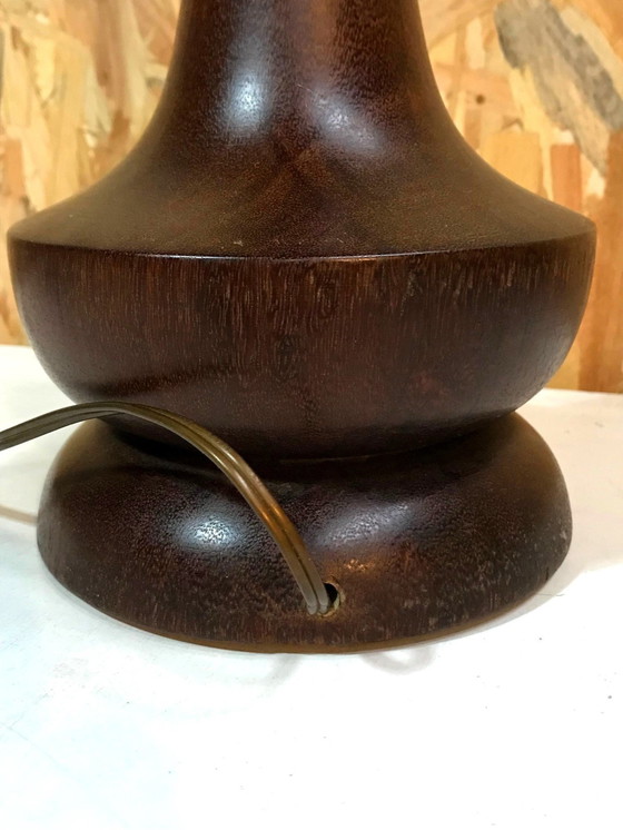 Image 1 of Massief mahoniehouten lamp 1970's