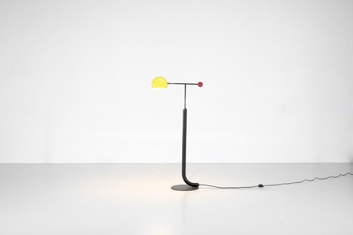 Tomo" lamp van Toshiyuki Kita voor Luci, Italië 1984.