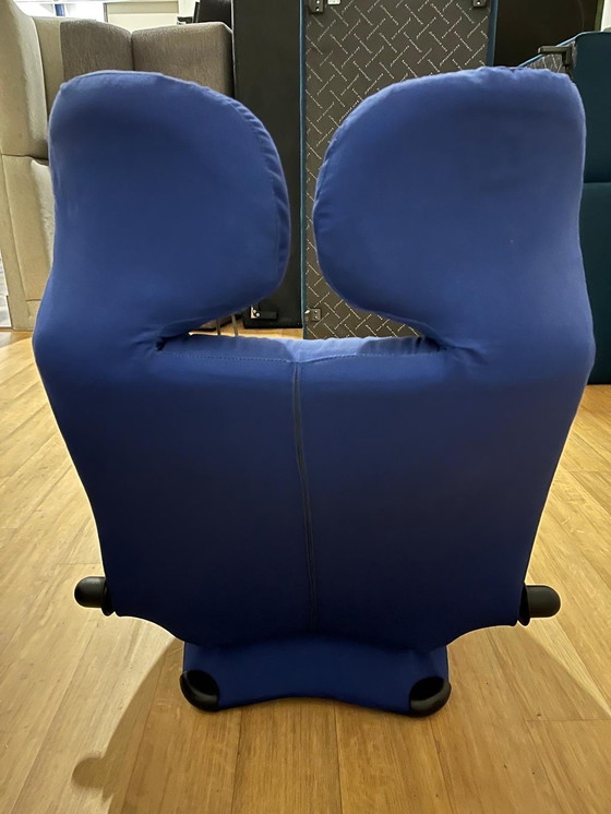 Image 1 of 2x Cassina Wink Lounge Fauteuil In Blauw ~ Iconisch Design Van Toshiyuki Kita (1980)