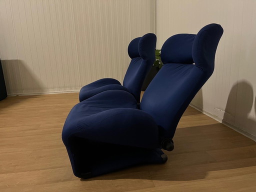 2x Cassina Wink Lounge Fauteuil In Blauw ~ Iconisch Design Van Toshiyuki Kita (1980)