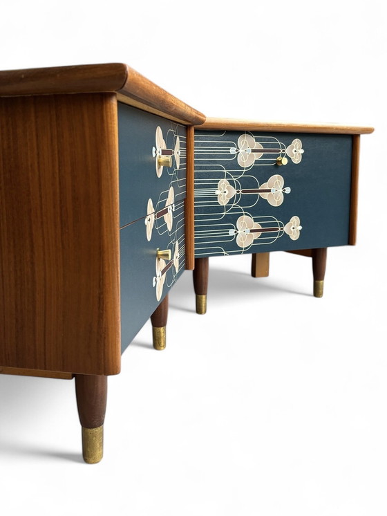 Image 1 of Vintage Nachtkastjes Bekleed Met Art Deco Print In Goud Met Blauw