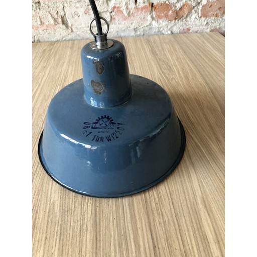 Industriële vintage hanglamp van Wilkasy A23, jaren 1960