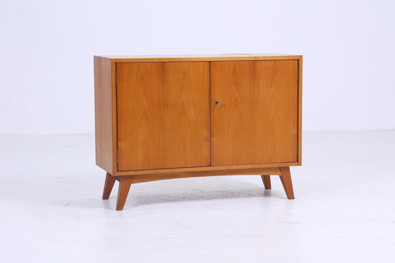 Image 1 of Klassieke vintage ladekast jaren 60 | Mid Century kast | Retro houten opbergmeubel