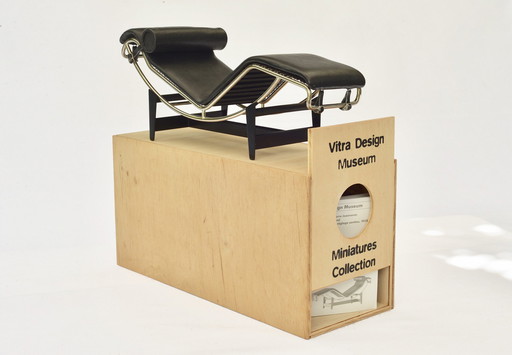 Vitra Miniatuur 'Lc4 Chaise Longue' Le Corbusier, Jeanneret