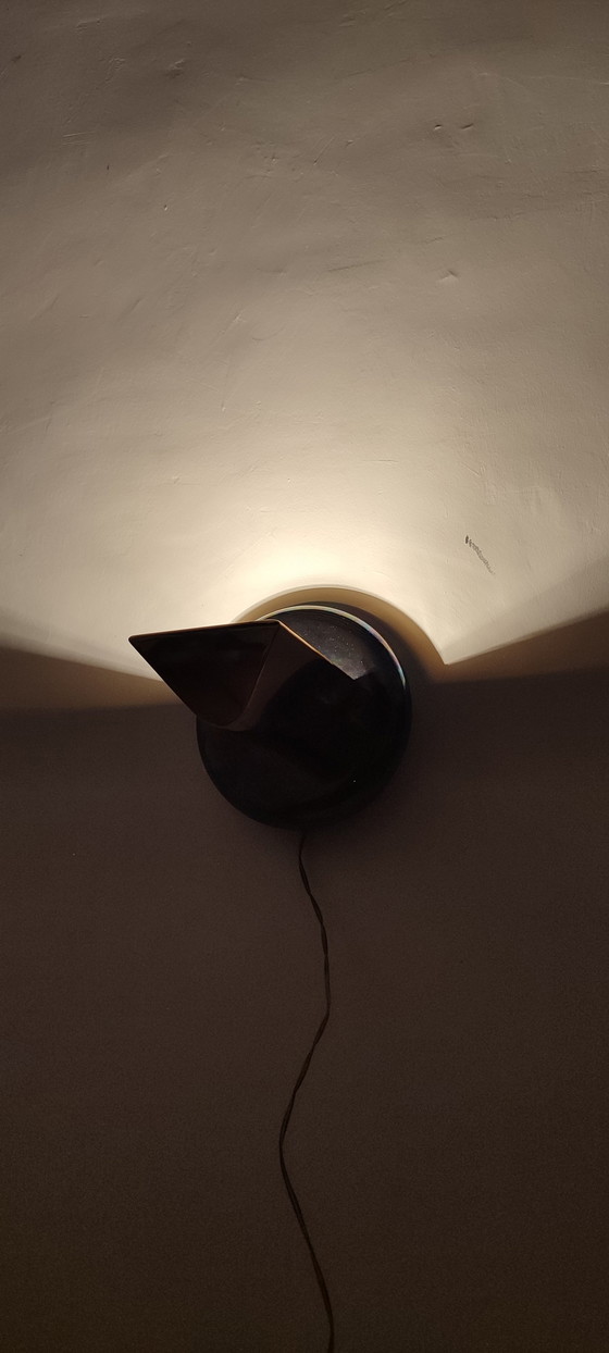 Image 1 of Iriserende Wandlamp