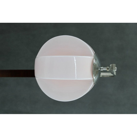 Image 1 of Vintage vloerlamp in walnoot afwerking door Jindrich Halabala, Tsjecho-Slowakije 1930