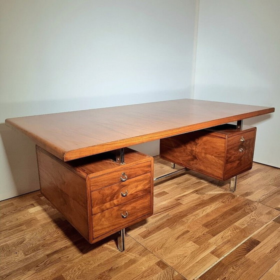 Image 1 of Vintage bureau van walnootfineer, chroom en lak, 1965