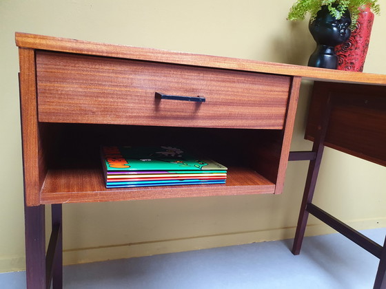 Image 1 of Mid-Century teak bureau/werkplek.