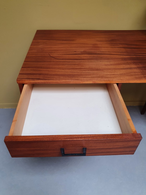 Image 1 of Mid-Century teak bureau/werkplek.