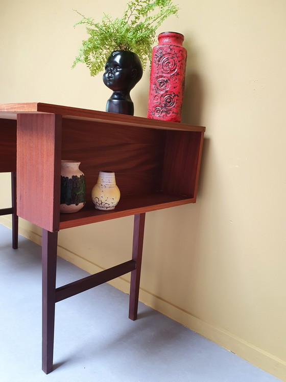 Image 1 of Mid-Century teak bureau/werkplek.