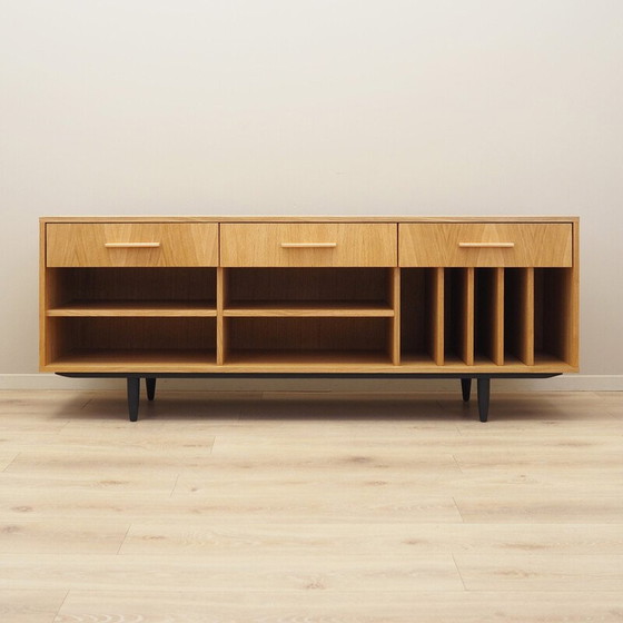 Image 1 of Scandinavisch eiken dressoir