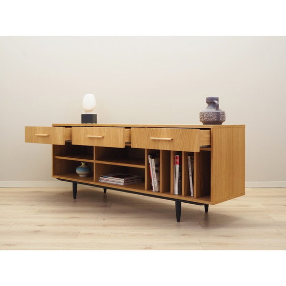 Image 1 of Scandinavisch eiken dressoir