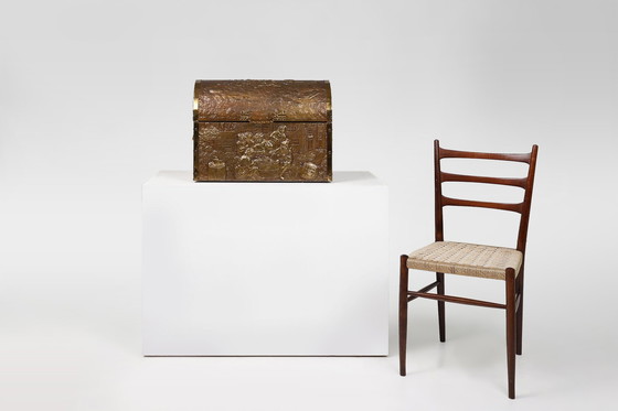 Image 1 of  Grote kast bedekt met gebeeldhouwd koperen reliëf, België, 1930S