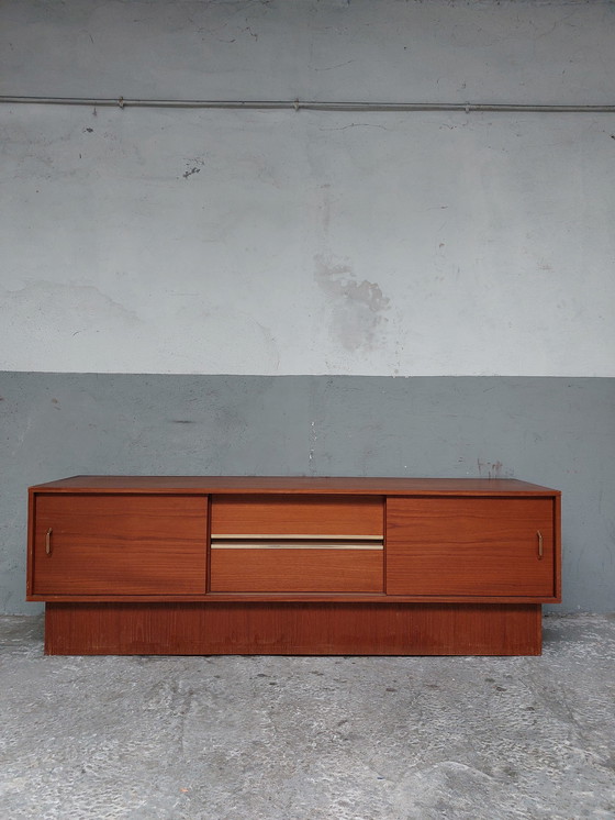 Image 1 of Mid Century dressoir