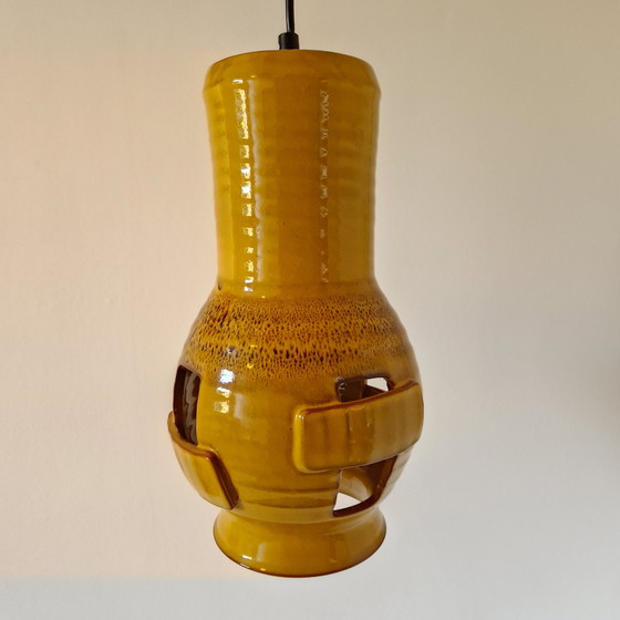 Image 1 of Vintage Hanglamp Gele Keramieke Lamp