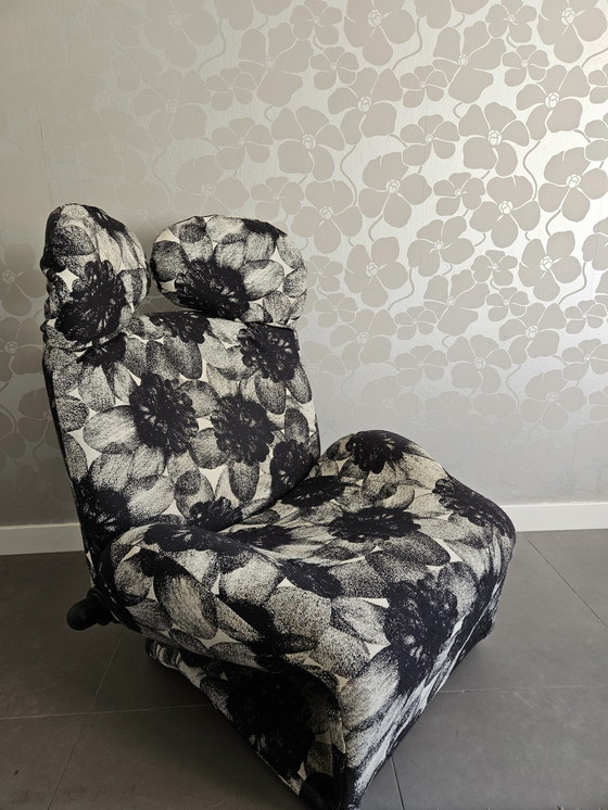 Image 1 of Cassina Wink Fauteuil