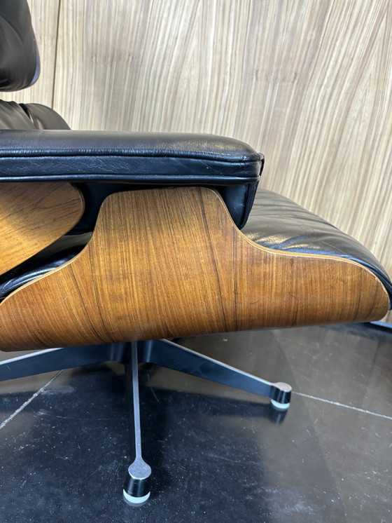 Image 1 of Eames Lounge Chair Vitra Palissander