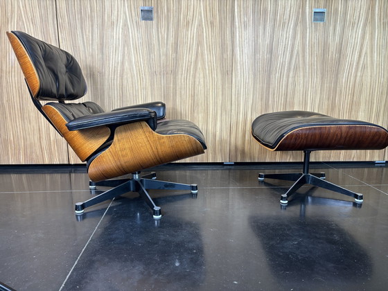 Image 1 of Eames Lounge Chair Vitra Palissander