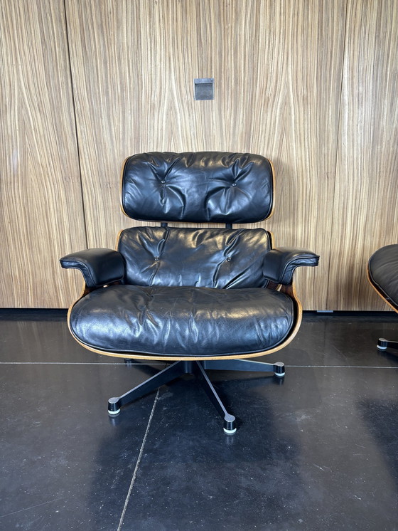 Image 1 of Eames Lounge Chair Vitra Palissander