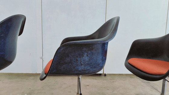 Image 1 of 4x Eames glasvezel bureaustoelen Herman Miller 2ª Editie 1960