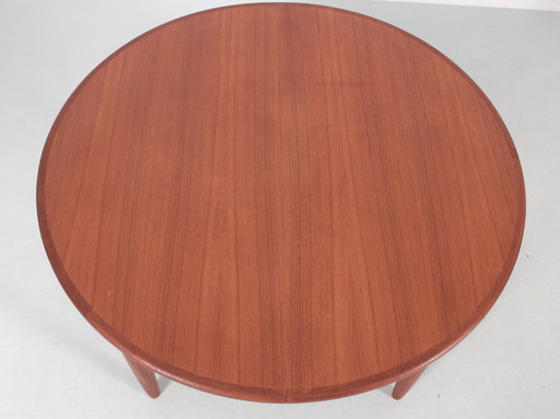 Scandinavische uitschuifbare teakhouten eettafel 4/8 pers.