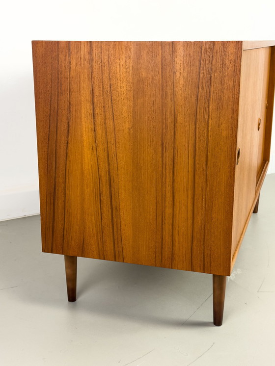 Image 1 of Teakhouten dressoir van Børge Mogensen voor Karl Andersson & Söner, 1960S