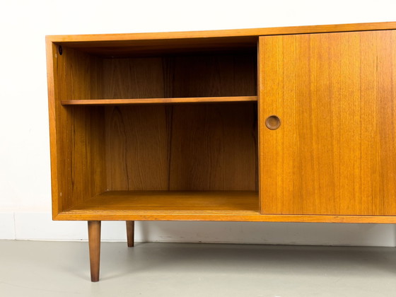 Image 1 of Teakhouten dressoir van Børge Mogensen voor Karl Andersson & Söner, 1960S