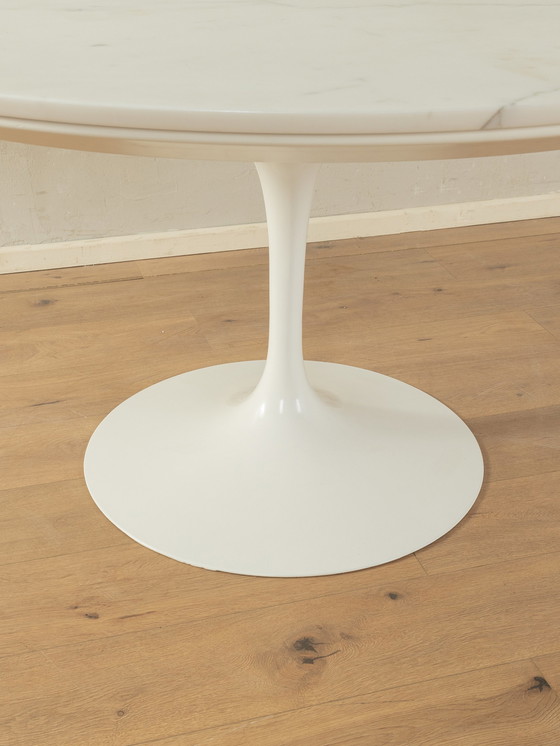 Image 1 of Space Age eettafel