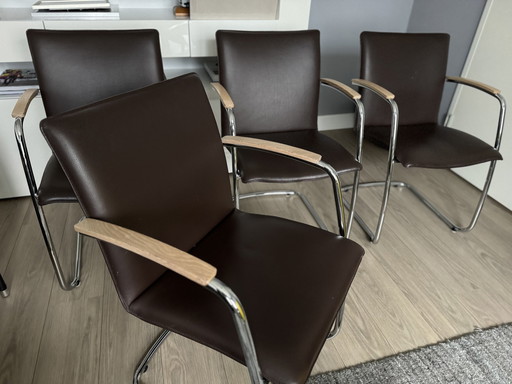 4x Leolux Freyr stoelen bruin leder