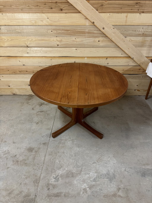 Tafel Rond 70s Vintage Retro Teak Eettafel Deens Design