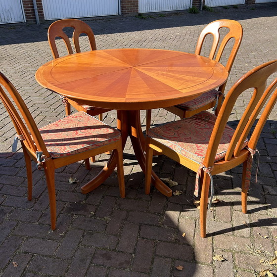 Image 1 of Casala Tafel Met 4 Stoelen - Kersenhout