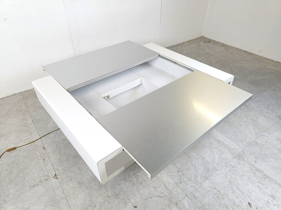 Image 1 of Vintage verborgen bar salontafel