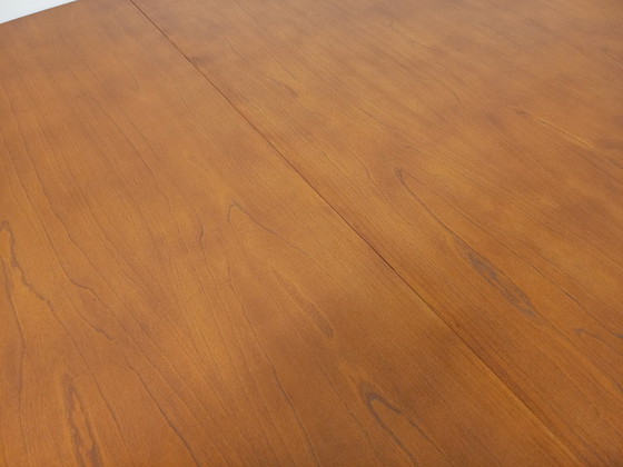 Image 1 of Baumann Vintage 60s 70s Licht iepenhout ovale eettafel met 2 verlengstukken